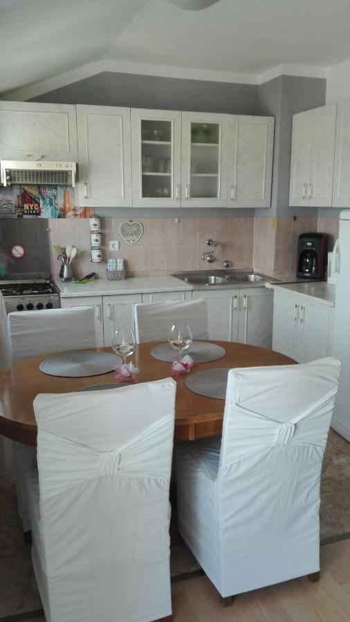 Apartman Nicole Apartment Zadar Bagian luar foto